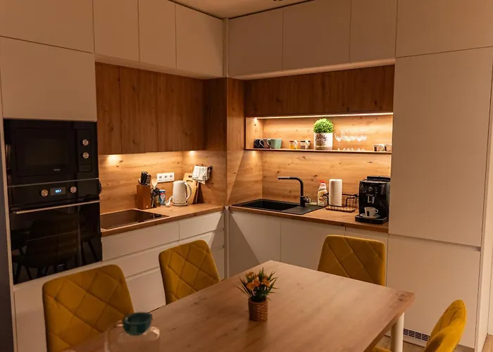 Family Space With Free Parking & Air Condition Apartment