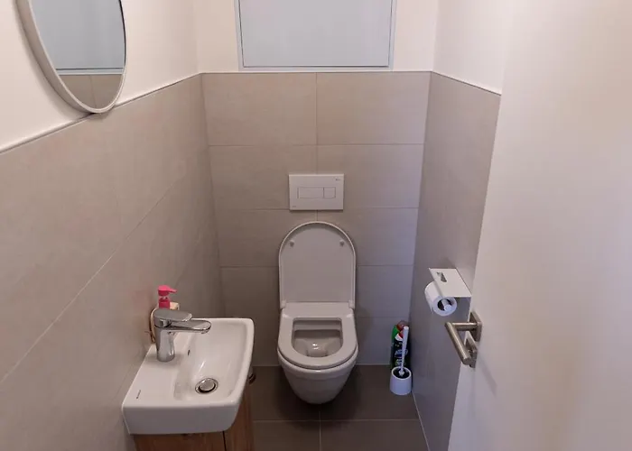 Family Space With Free Parking & Air Condition Apartment Brno