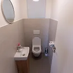 Family Space With Free Parking & Air Condition 아파트 브르노