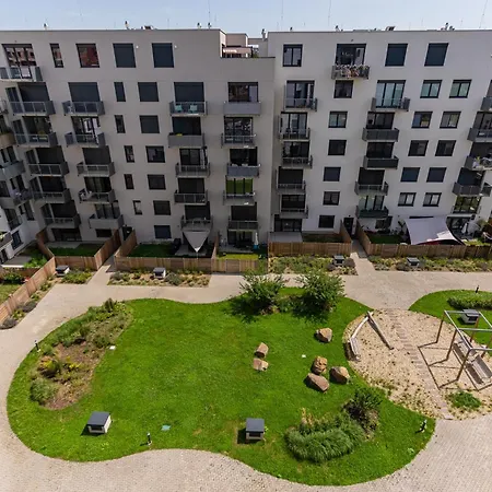 Family Space With Free Parking & Air Condition *