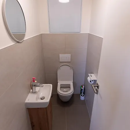 Family Space With Free Parking & Air Condition Apartament Brno